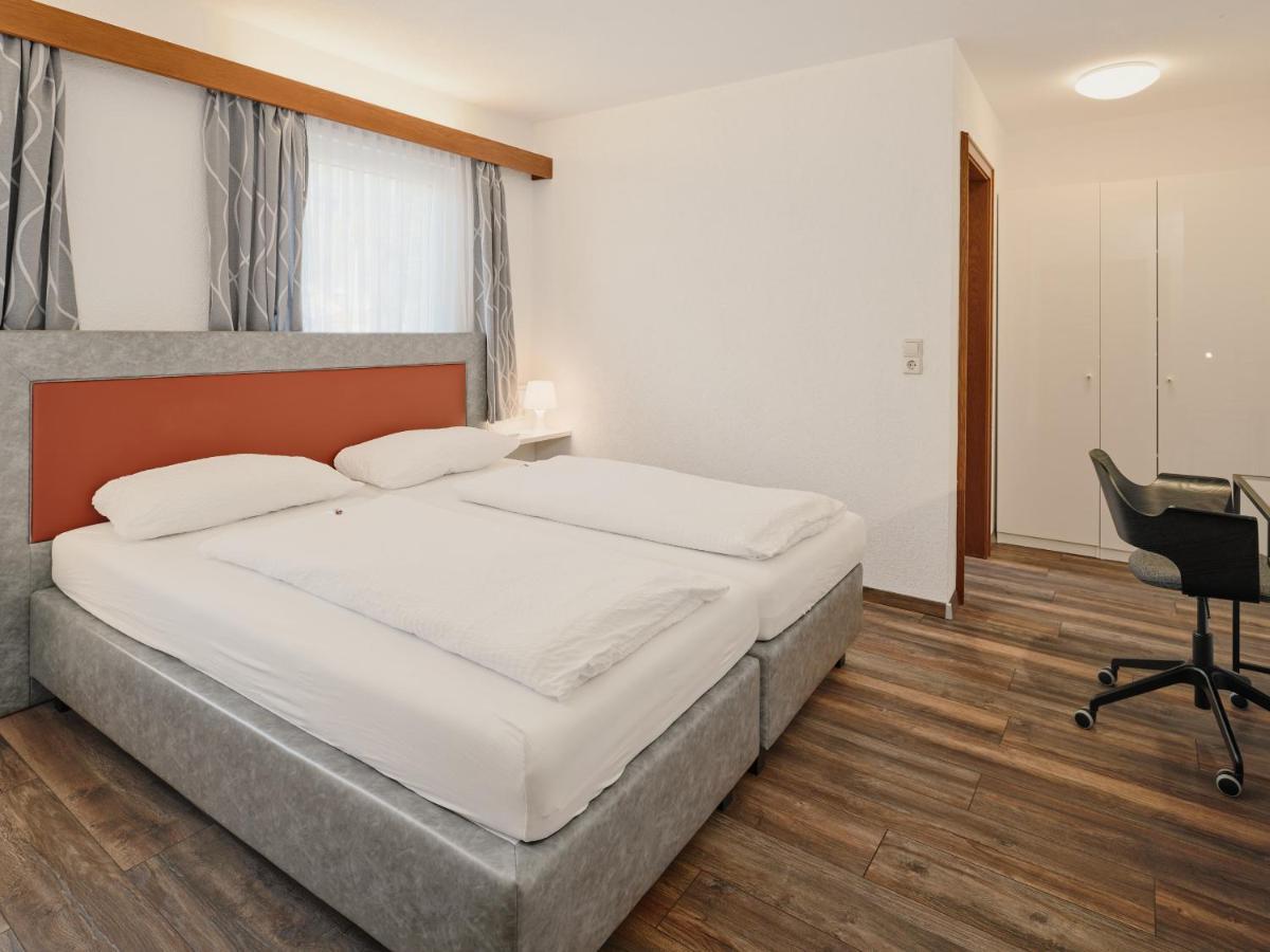 Gaestehaus Waldeck Titisee-Neustadt Exterior foto