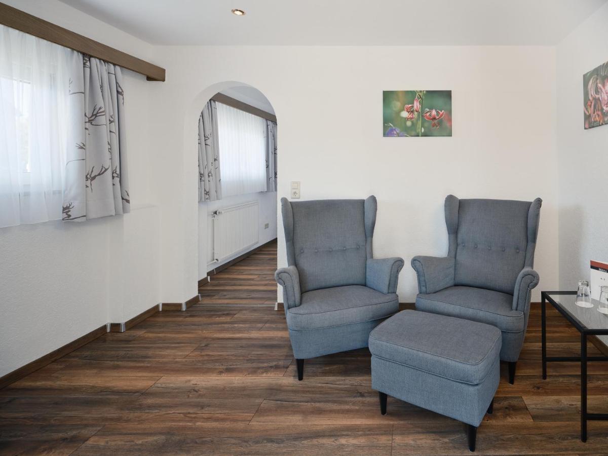 Gaestehaus Waldeck Titisee-Neustadt Exterior foto