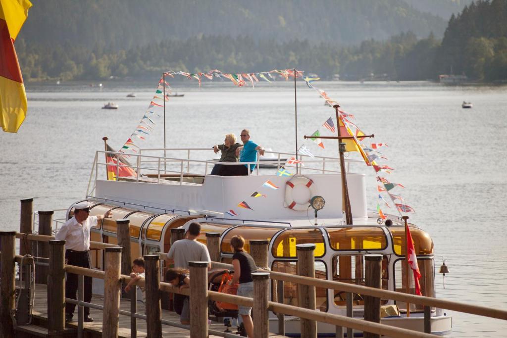 Gaestehaus Waldeck Titisee-Neustadt Exterior foto